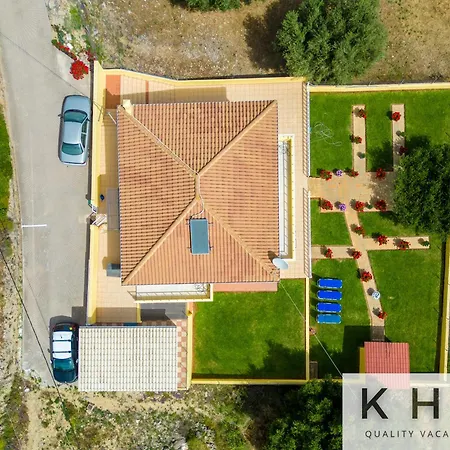 Apartamento Sunbathing And Relaxing Under The View! Argostoli (Kefalonia)